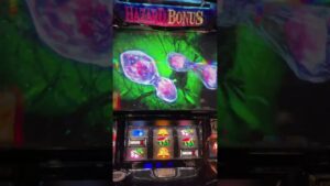 初めて金シャッター見た… #バイオハザード #バイオハザードre2 #バイオ増殖　#増殖 #バイオre2  #スロット #スロットバイオハザード